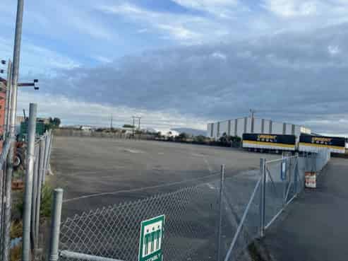 Secure yard Kelvin Grove