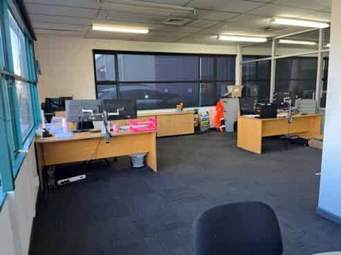 23 Mihaere Drive Palmerston North for lease