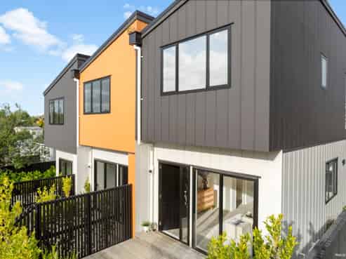 329 D Rangatira Road, Beach Haven