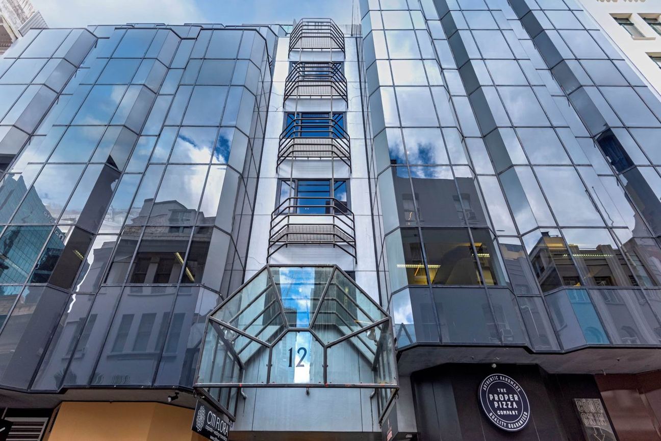 INVESTMENT WITH OWNER-OCCUPIER POTENTIAL - Όψη 4