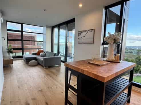 1005/6 Boundary Road, Hobsonville