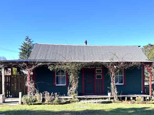 108 Main Road, Blackball