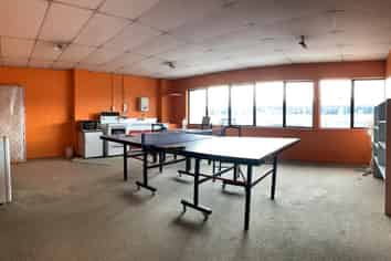 High-Profile Corner Site | 325m2 + 550m2