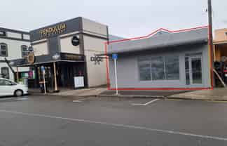 Upgraded - Great Premises - Office or Hospitality