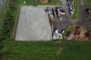 YARDS FOR LEASE $25/M² + OPEX
