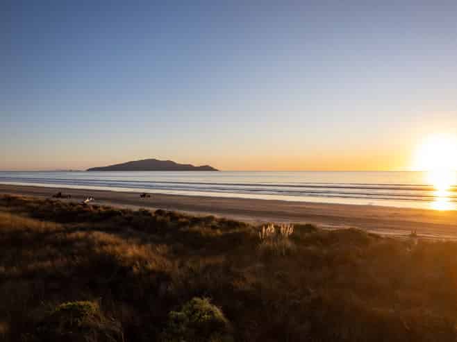 18 Mahurenga Lane, Te Horo