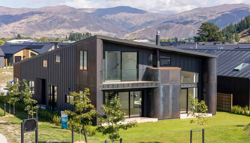 19 Magnum Drive, Cromwell