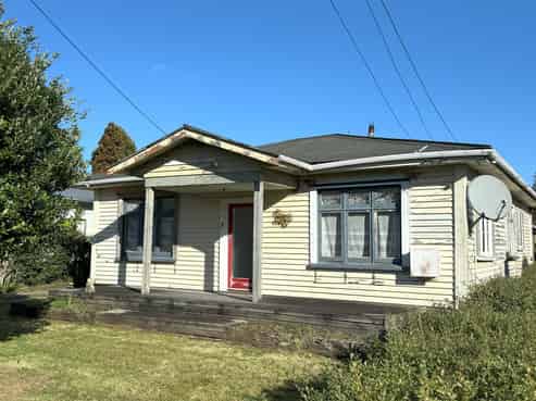 19 Inverness Street, Dunollie