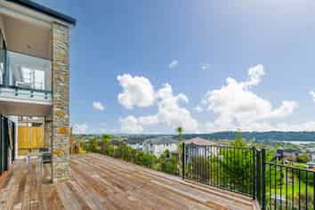 2 Anehu Place, Greenhithe