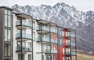 206/34 Red Oaks Drive, Frankton