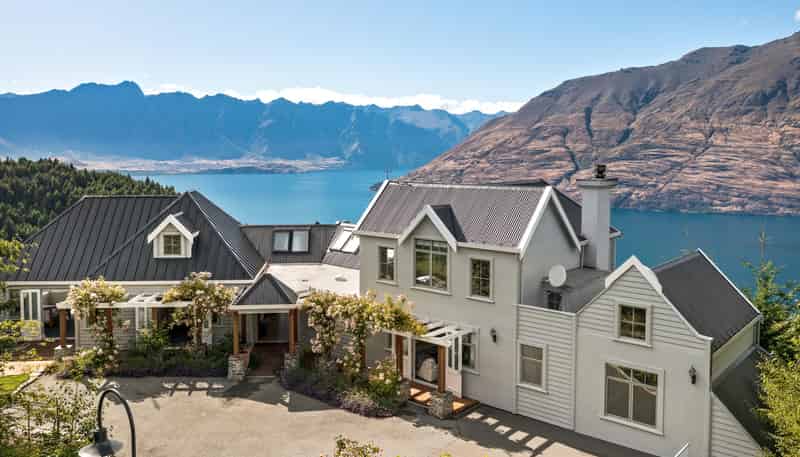 15 Summit Lane, Ben Lomond