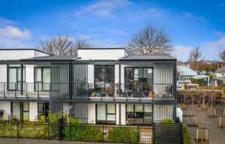 104/142 Leinster Road, Merivale