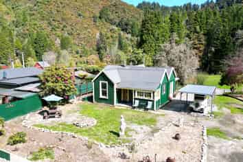  10 Ramsay Street, Reefton