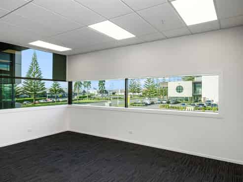 CBRE - Highbrook Business Park Office