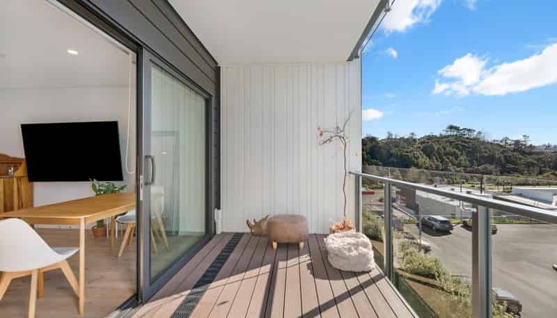 220/3 Kaipiho Lane, Albany