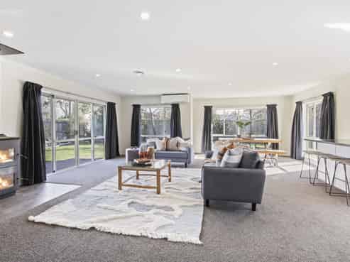 21 Wellington Street, Ashley