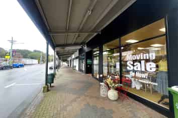 Marsden Village Retail 