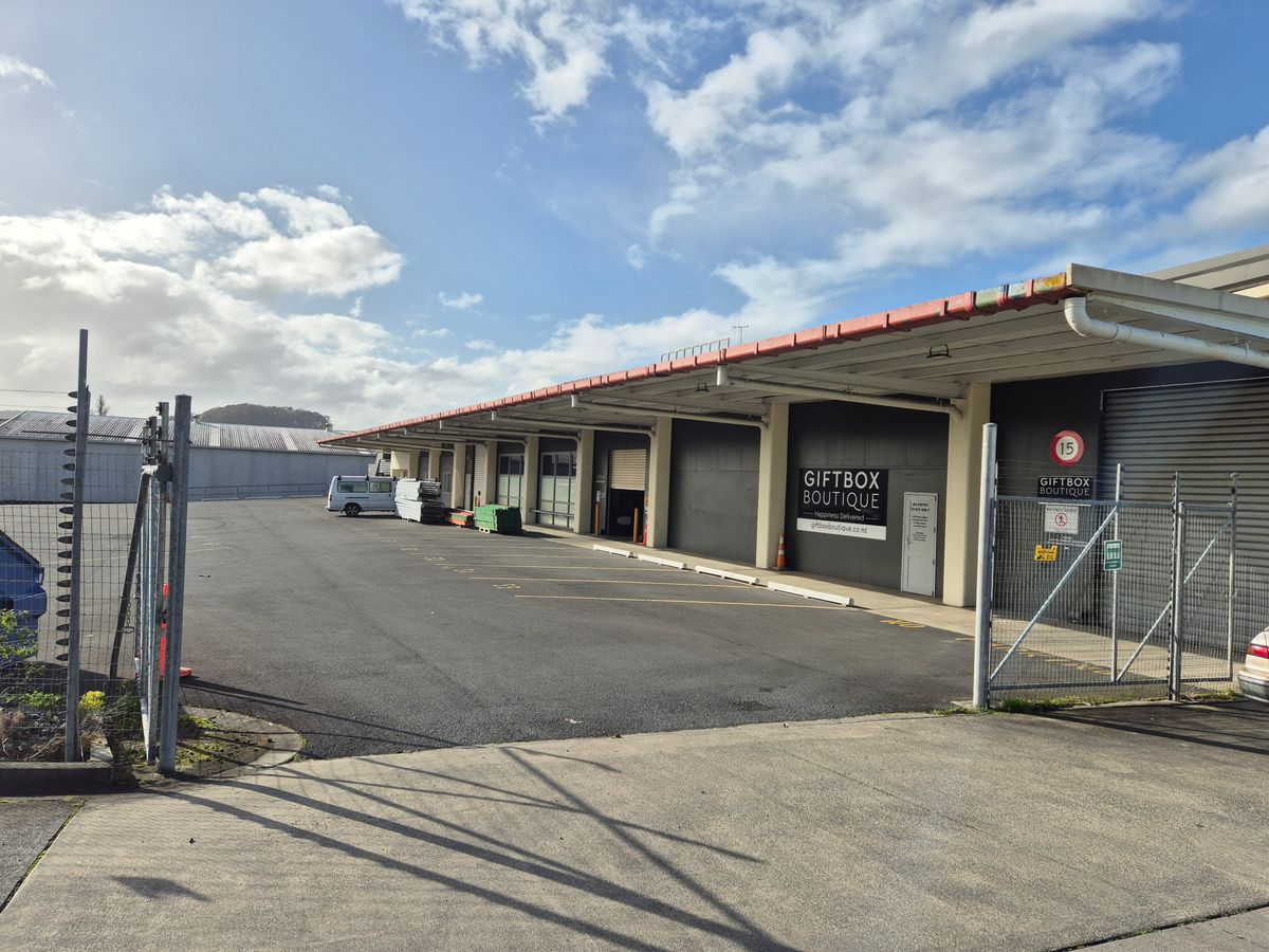 Warehouse, Office and Showroom - Ansicht 5