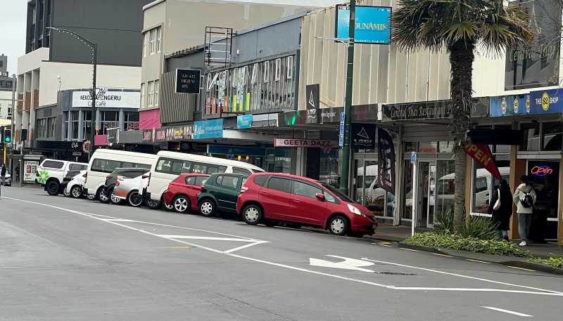 223 Lower Hutt, Hutt Central