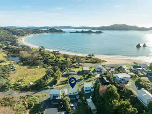 70 Rapata Road, Oakura Coast