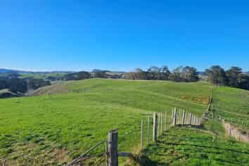 450 Komokoriki Hill Road, Makarau