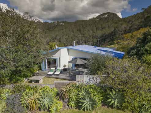 93 Grange Road, Hahei
