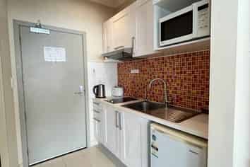 NORTH SHORE MOTEL BUSINESS OPPORTUNITY
