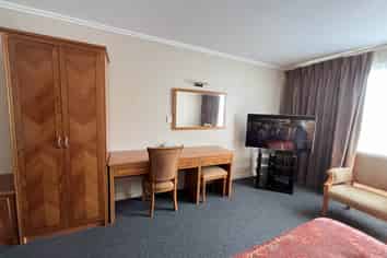 NORTH SHORE MOTEL BUSINESS OPPORTUNITY
