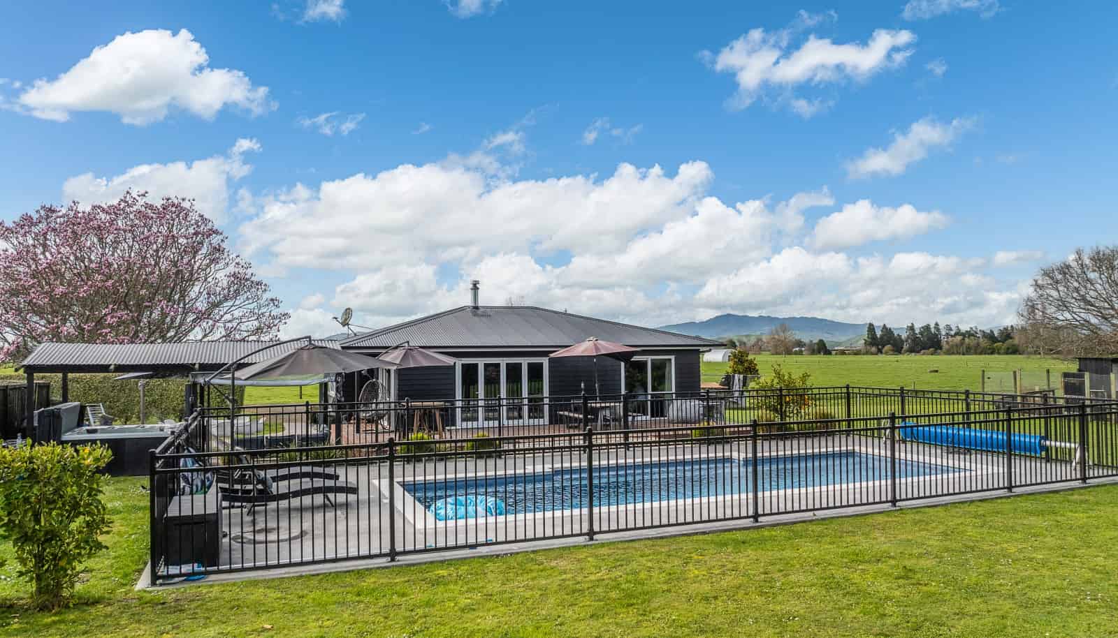 Sold 8 Mclarnon Road, Cambridge realestate.co.nz