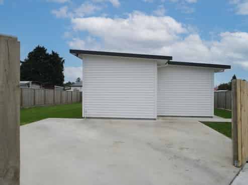 6 Gibson Place, Dannevirke