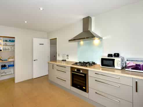 Executive residence or modern commercial premises