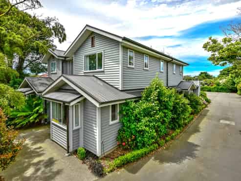 Executive residence or modern commercial premises