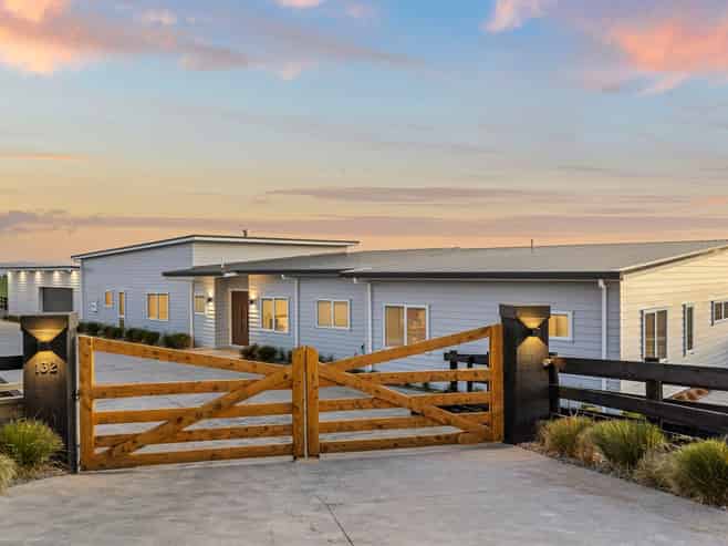 132 Waller Road, Pukekohe