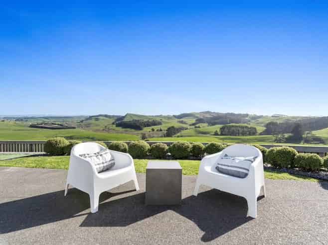 132 Waller Road, Pukekohe
