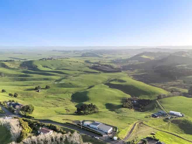 132 Waller Road, Pukekohe