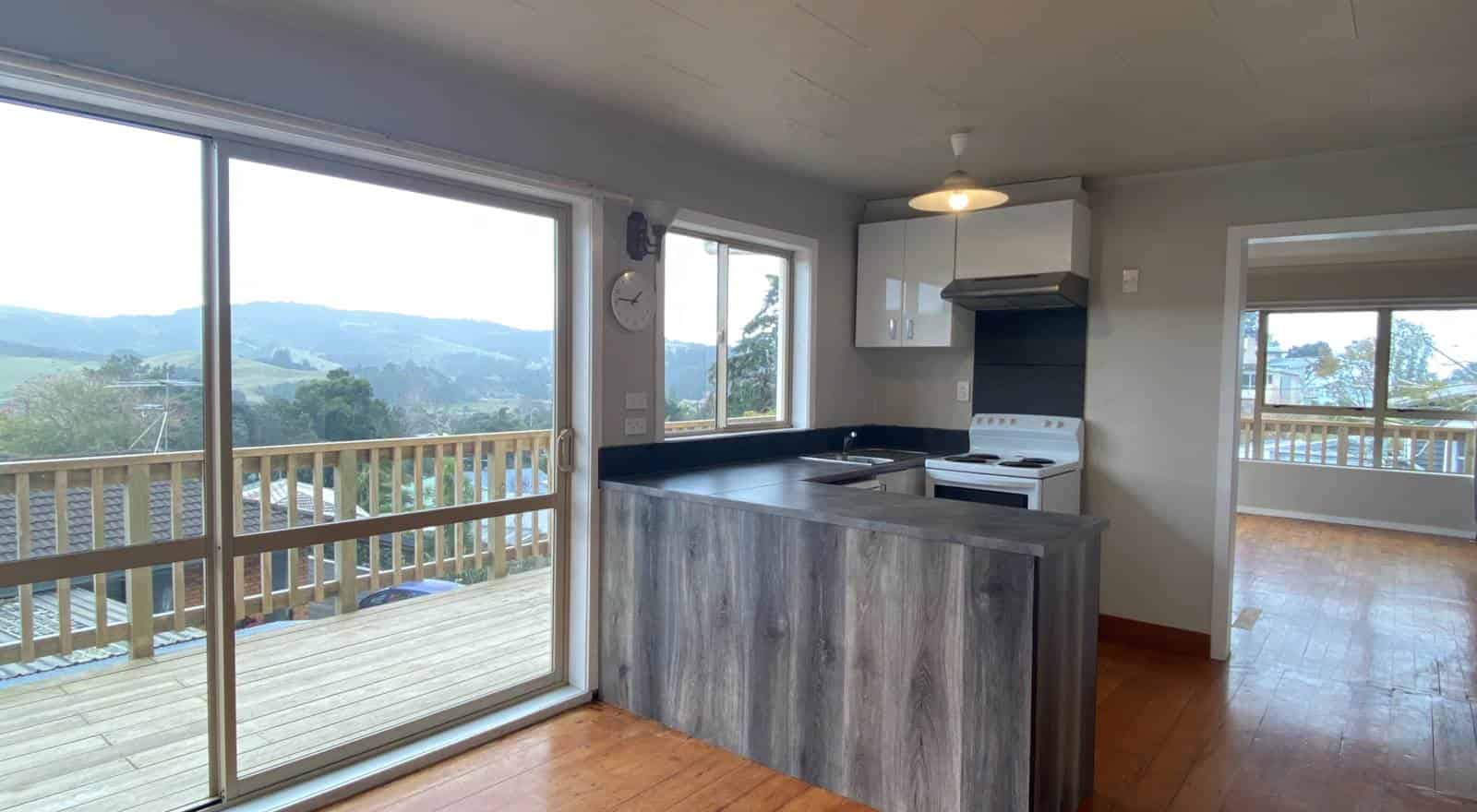 8 Ocean View Road, Hatfields Beach, Rodney For Rent realestate.co.nz