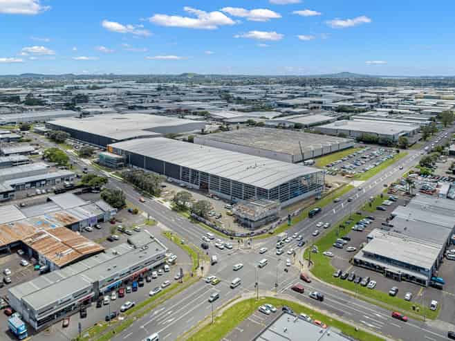 5,200sqm high profile industrial 