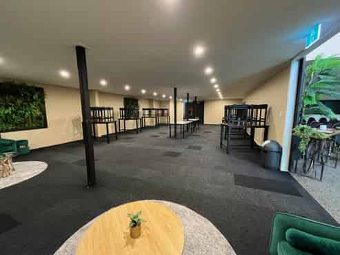 Showroom, Warehouse Plus Office