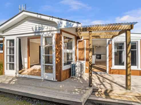 14 Penfold Square, Leithfield