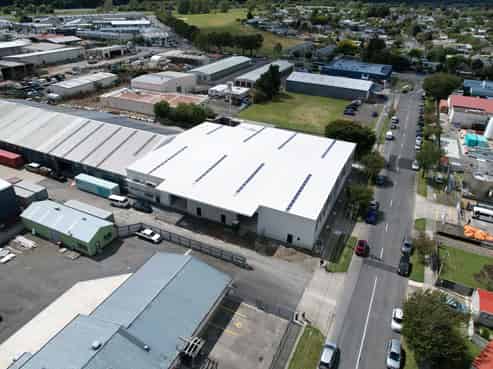 New 900m2 Adjacent to SH2