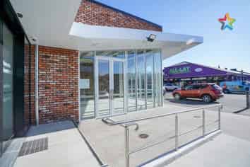 STAND OUT FROM THE REST - BRAND NEW OFFICE/RETAIL 