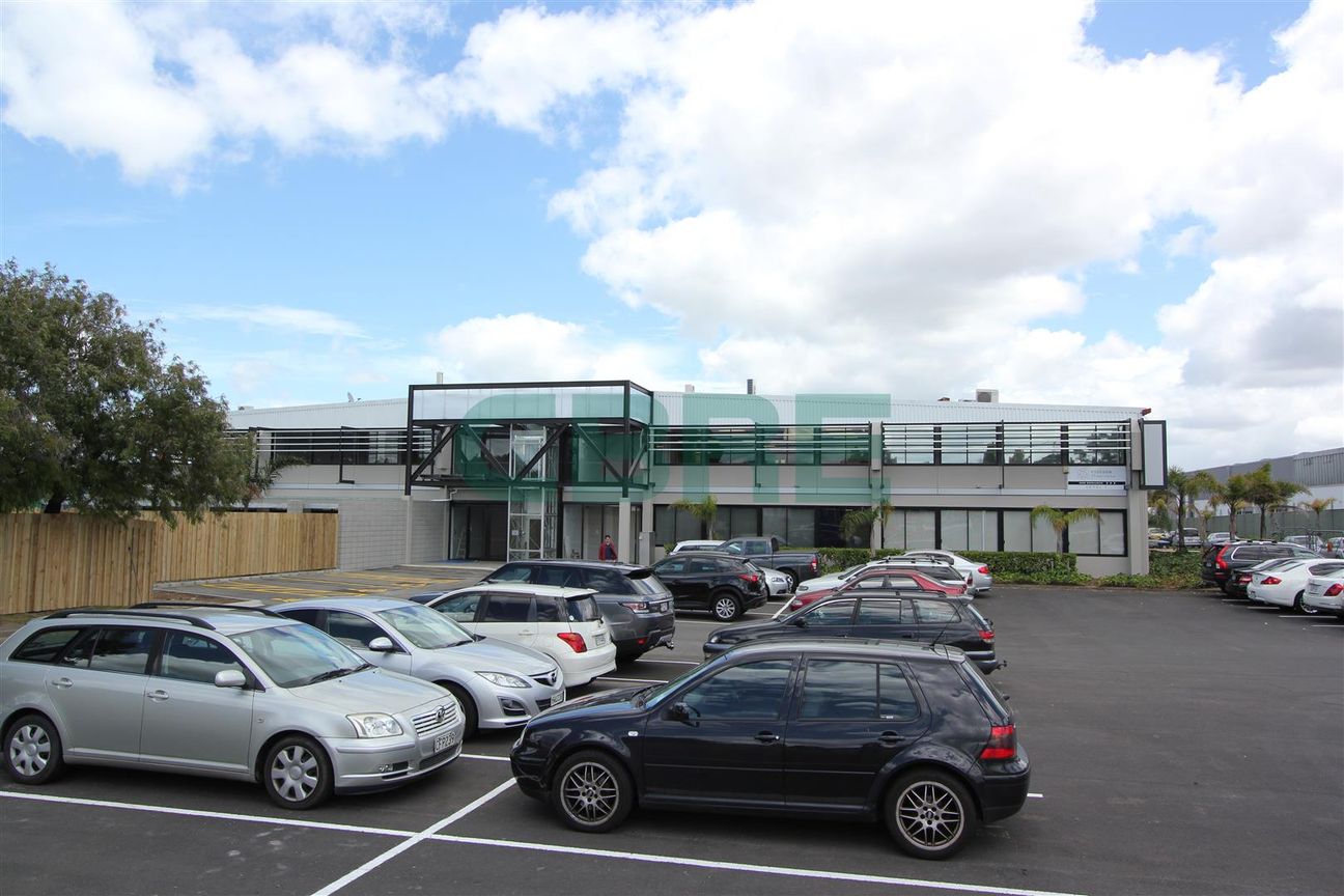 CBRE - Bright Office Near Sylvia Park - Mehr