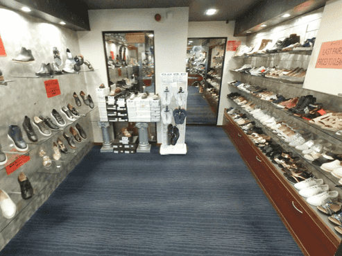 PRIME RETAIL FOR LEASE