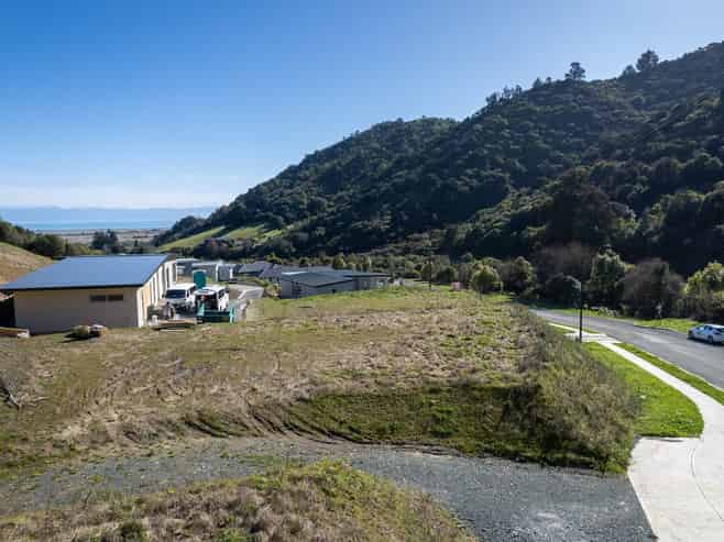56 Saddleback Road, Todds Valley