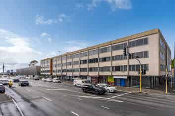 94 Dominion Road, Mount Eden