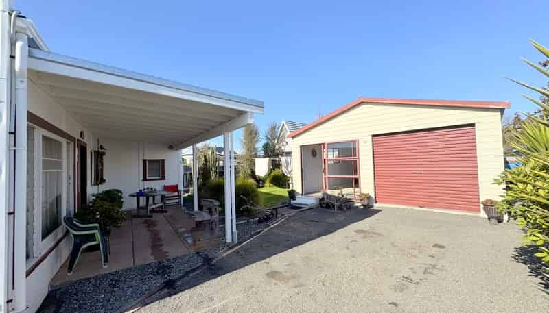 42 Higginson Street, Otane