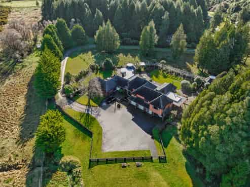 Charming Bed & Breakfast, Business & Private House
