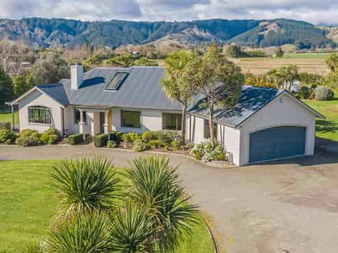 21 Redwood Grove, Levin