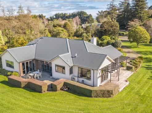 21 Redwood Grove, Levin
