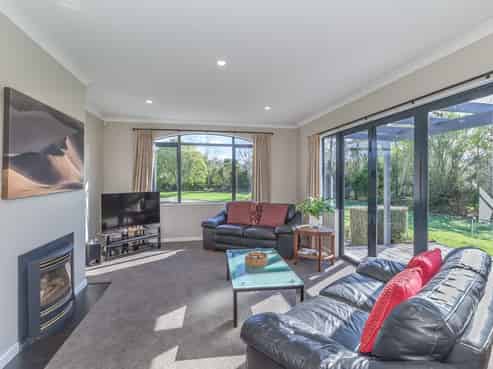 21 Redwood Grove, Levin